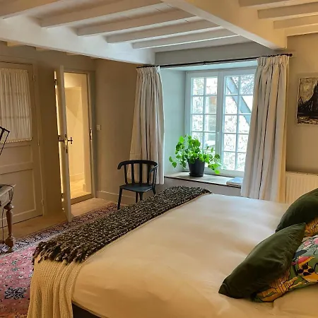 L'art De La Fugue Frühstückspension