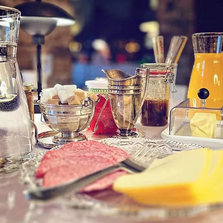 Frühstückspension L'art De La Fugue 3*